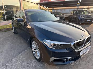 Bmw 530d xDrive 249CV Luxury *TETTUCCIO*PELLE* - G