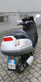 Piaggio X9