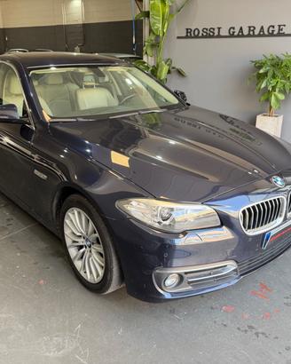 Bmw 520 520d xDrive Luxury