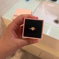 Anello pandora oro rosa
