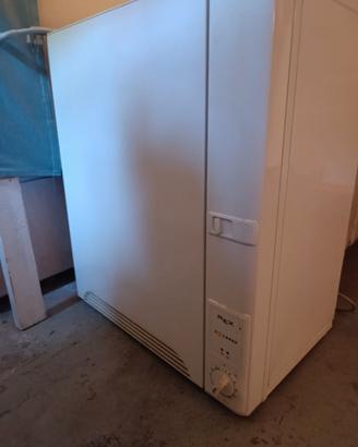 Asciugatrice Rex  Sola Rex, capacità fino a 3 kg.
