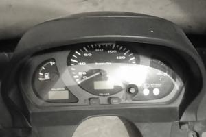 Suzuki Burgmann 400 2001 solo ricambi