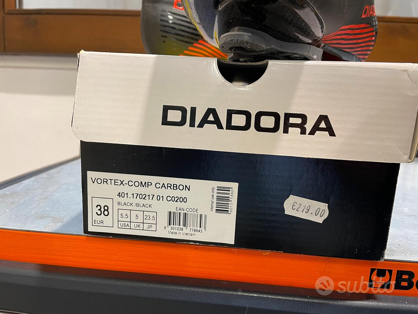 Diadora vortex outlet comp carbon