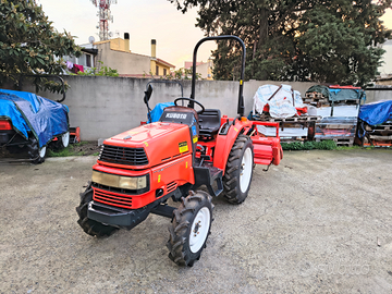 Trattore Kubota Saturn