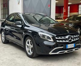 Mercedes GLA 200d PREMIUM AUTOM