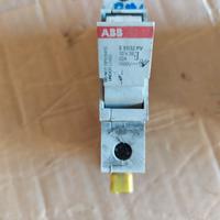 Portafusibile ABB E 91/32 PV SEZIONATORE e 90 PV
