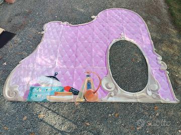 toelette, scenario teatrale dipinto su carta