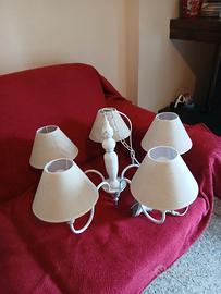 Lampadario con 5  paralumi e 2 abat jour