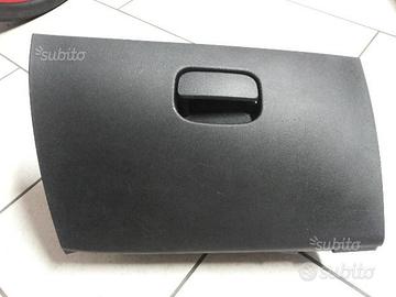 Cassetto porta oggetti punto evo