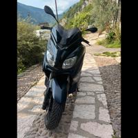 Yamaha X-Max 125cc