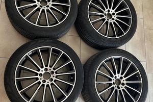 SET 4 CERCHI IN LEGA AMG + PNEUMATICI