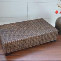 Tavolino da salotto in rattan intrecciato artigian