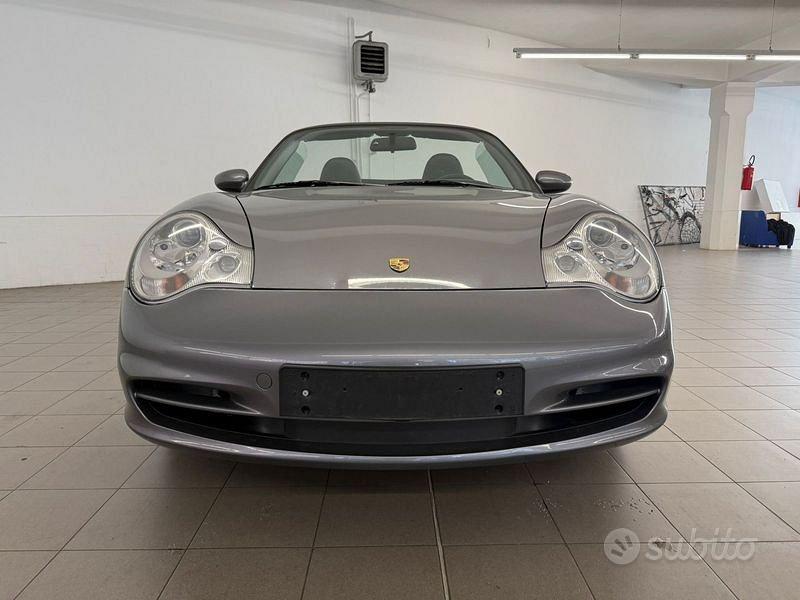Porsche 911 2002 photo 2