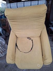 poltrona motorizzata per anziani 