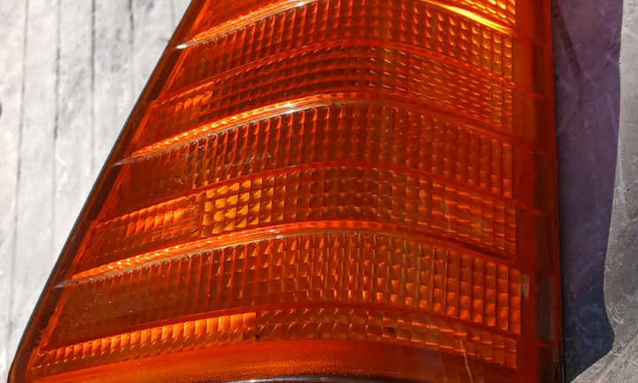 Indicatore di mercedes benz. Camion 2 pezzi