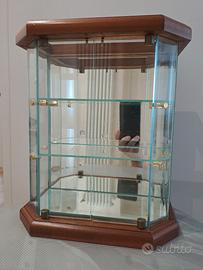 "Vetrinetta "