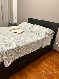 Letto con cassetti contenitore