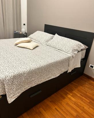 Letto con cassetti contenitore