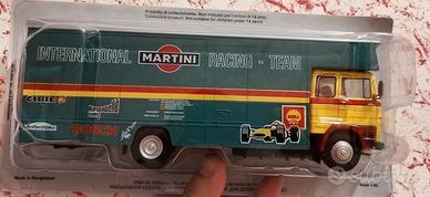 mercedes autocarro martini 1/43
