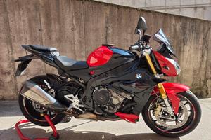 BMW S1000R