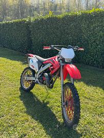 HM 50 six competition