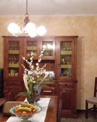 Rustico / Casale di 281 m² con più di 5 locali e b