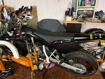 Husqvarna 125 anno 2008