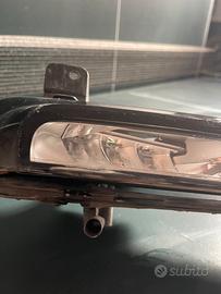 Fendinebbia dx rang rover evoque