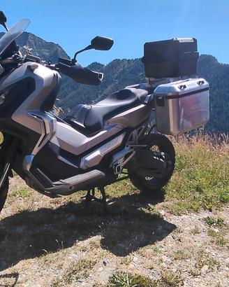 Honda X‑ADV 750 – Borse Givi Dolomiti trekker 36L