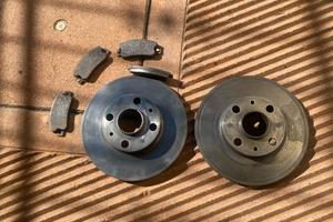 Dischi freni con pastiglie ritmo 130/125 Abarth