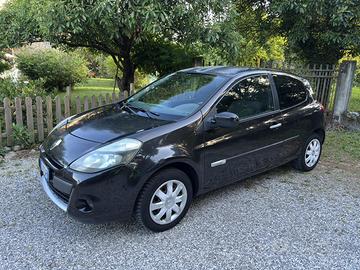 Renault clio 1.2 16v 75cv