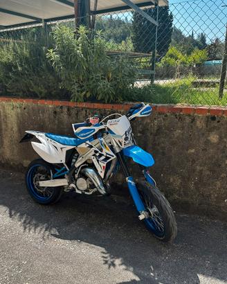 Tm 125
