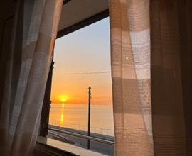 Casa vacanza fronte mare 10m Lung.re 181. 2 Avola