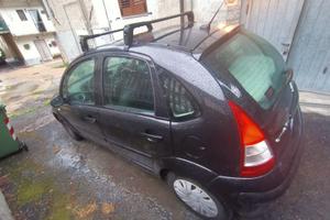 Citroen C3 2009 km 284000, con  testata da rifare
