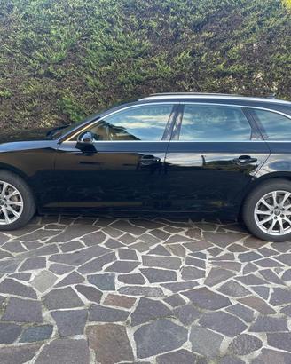 AUDI A4 AVANT QUATTRO 190CV BUSINNES SPORT