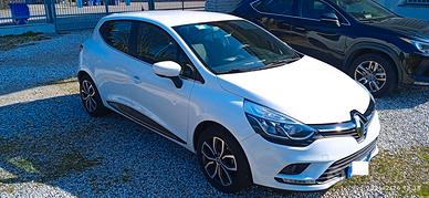 CLIO Zen AUTOCARRO N1 4 Porte GPL - neopatentati-