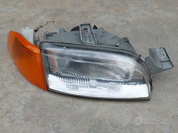 Faro e freccia Fiat Punto 176 1° serie 