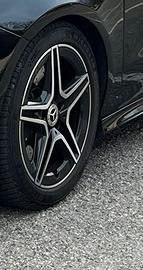 Cherchi jn lega mercedes