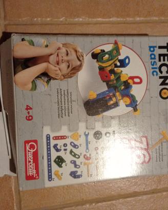 Giocattolo simil meccano per bambini
