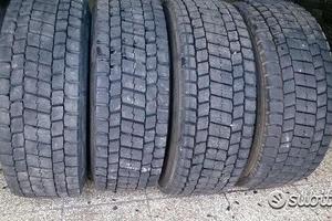 295 80 22.5 gomme brigestone usate