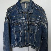 Giacca in denim borchie