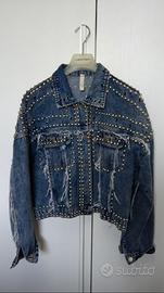 Giacca in denim borchie