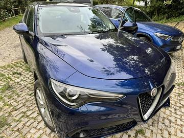 Alfa Romeo Stelvio Q4