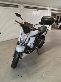Kawasaki Er-6n 