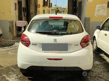 Peugeot 208 Bluehdi Active 1.4 diesel 5 porte