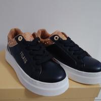 sneakers bimba Prima Classe nr 33 