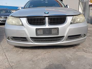 Paraurti anteriore BMW 320D 2007 mod SW N47D20A - 