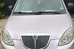 Lancia y fire leggere bene