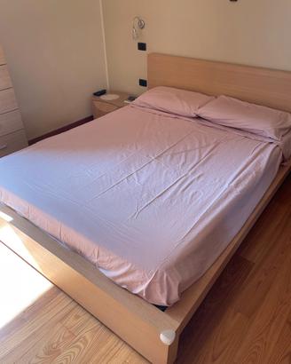 Letto matrimoniale 210x160