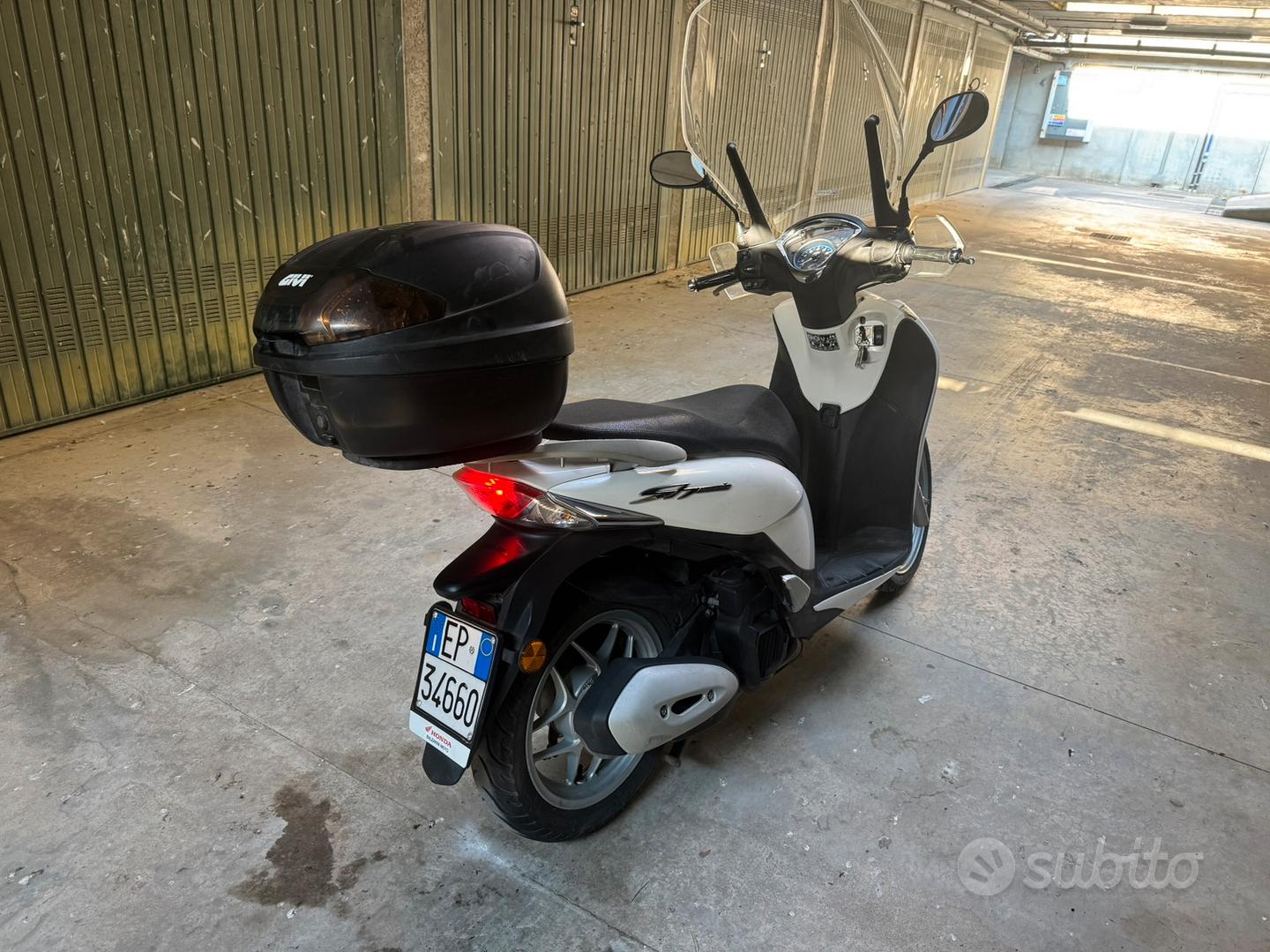 Honda Sh 125 2019 33000 km pronto a partire